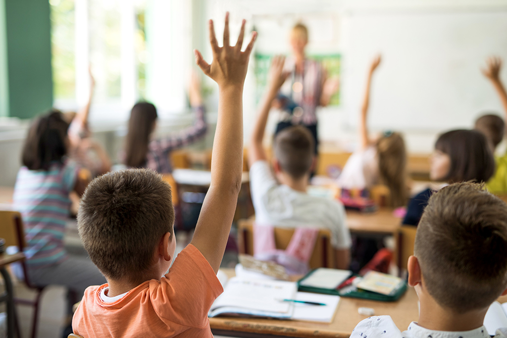 get your finances on track for the upcoming school year